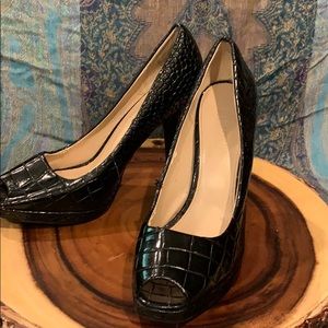 Colin Stuart dark brown textured 3.5” heels